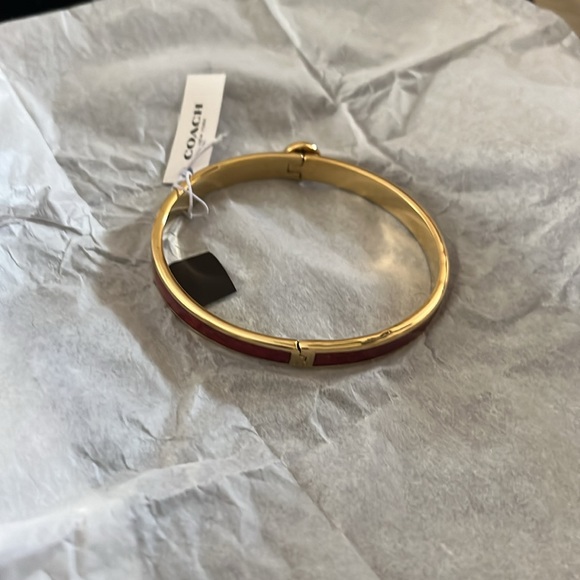 Coach Iconic Glitter Bangle In Red - Picture 7 of 7